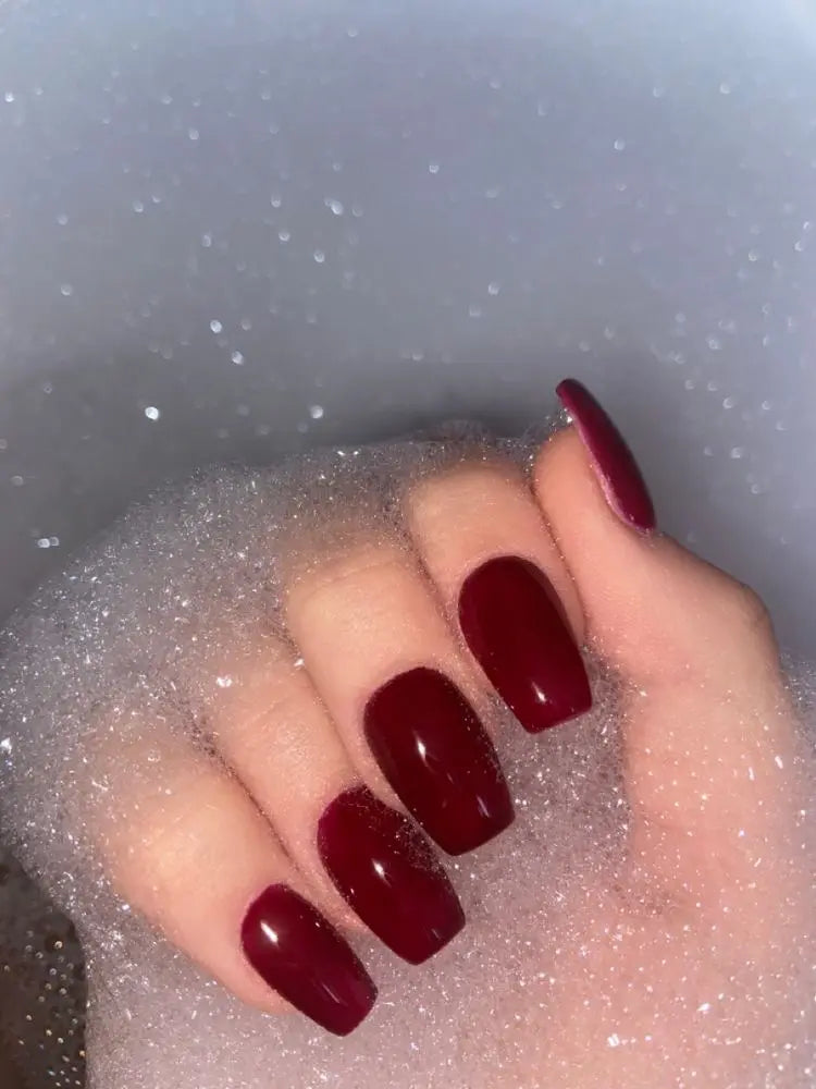 RED WINE NAILS